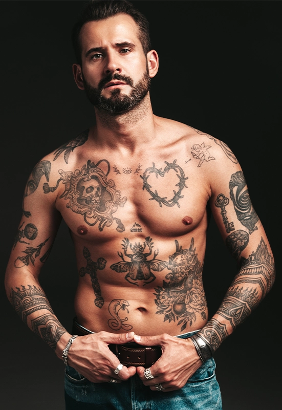 realistic skull tattoo on the men chest